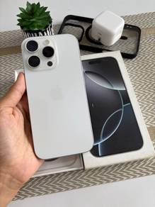 IPHONE 16 PR0