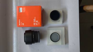 Sony Lens FE 50mm F1.8 (SEL50F18F) with Filters