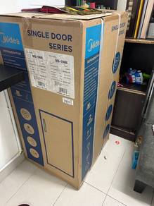 Peti ais 1 pintu (baru) ingin dijual - brand Midea
