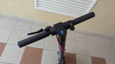 Electric Scooter - GoTrax Apex Commuting
