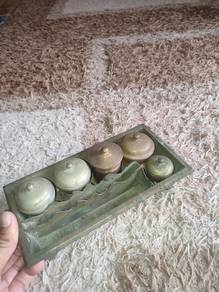 Tapak sireh 2 beradik Bulan Dan empat segi