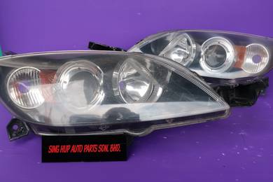 MAZDA 3 2006 HEADLAMp