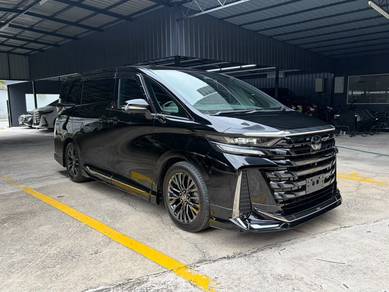 Toyota Vellfire Z PREMIER in KLCC, KUL