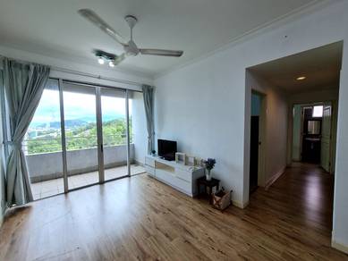 Condominium For Sale in Alam Damai Condominium