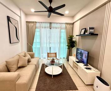 Service Residence For Sale in Midori Green @ Austin Heights