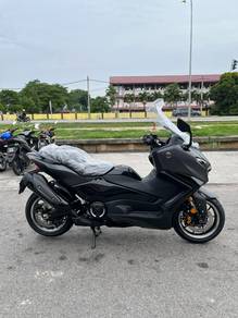 Yamaha TMAX