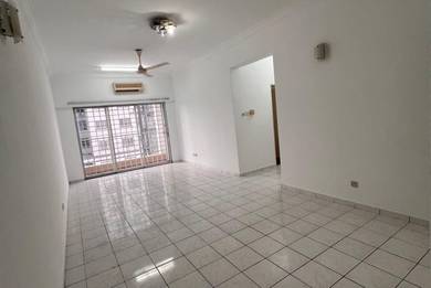 Condominium For Sale in Menara Menjalara