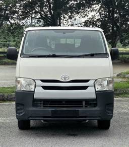 Toyota Hiace in Bukit Jalil, KUL