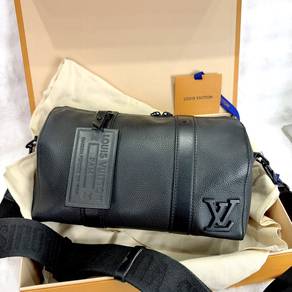 LV Black Taurillon Aerogram City Keepall RFID