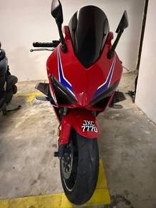 Honda CBR650R