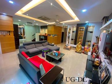 Semi-Detached House For Sale in Bandar Botanic,SGR