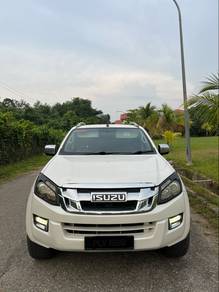 Isuzu D-Max V-CROSS SAFARI 4x4 in Kota Kinabalu, SBH