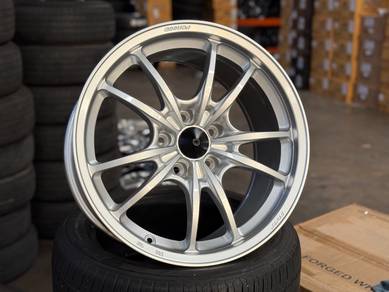 NEW 18 AOW MF10 Silver Rim Civic Type R FK8 FL5