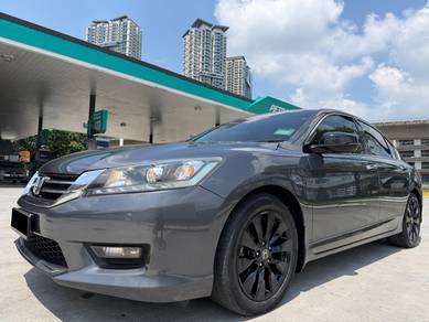 Honda Accord VTi-L in Puchong, SGR