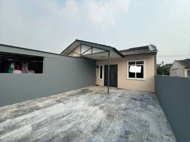 1-storey Terraced House For Sale in Bukit Beruntung,SGR
