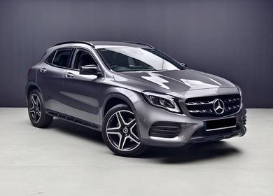 Mercedes Benz GLA250 250 4MATIC AMG LINE in Cheras, KUL