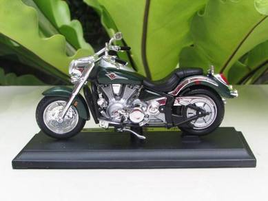 Maisto 1-18 Motorcycle Kawasaki Vulcan 2000