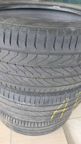 Tyre Continental 225x50x18 Yr 2023