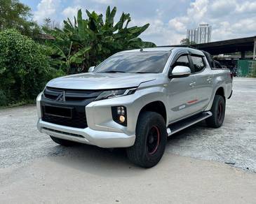 Mitsubishi Triton VGT in Kajang, SGR