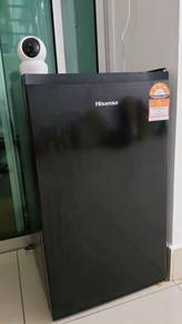 Hisense 110L Fridge Black Single Door