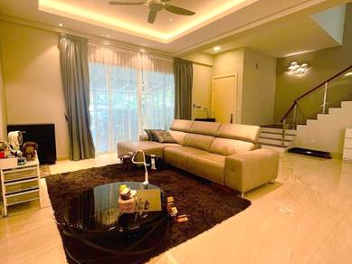 Bungalow House For Sale in Puchong,SGR