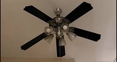 Kipas siling lampu kaca