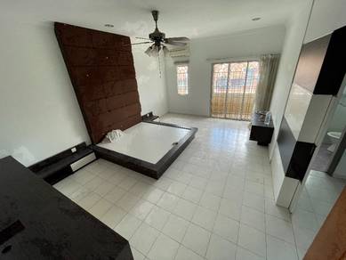 2.5-storey Terraced House For Sale in Selayang,SGR