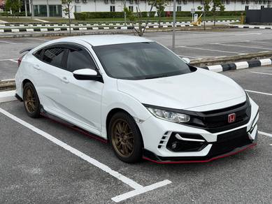 Honda Civic S i-VTEC in Butterworth, PNG