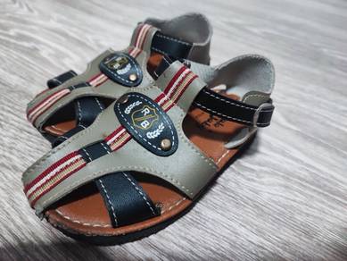 Royale Baby Toddler Sandal - Size 8