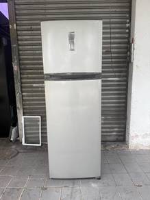 Peti sejuk Toshiba peti ais fridge refrigerator