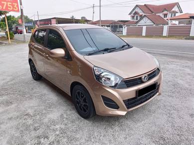 Perodua Axia G in Kajang, SGR