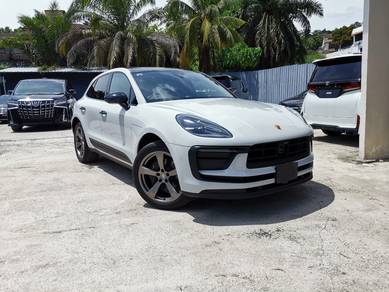 Porsche Macan FACELIFT in Old Klang Road, KUL
