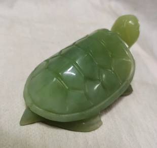 Vintage Green Jade Jadeite Glass? Turtle Paperweig