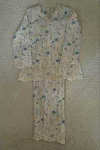 Baju kurung modern