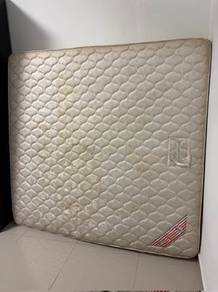 Tilam Queen Size