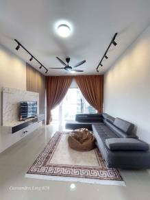 Condominium For Rent in Admiral Residences