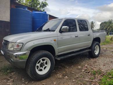 Toyota Hilux SR TURBO in Miri, SWK