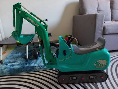 Komatsu pc-01