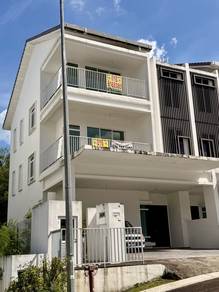 Semi-Detached House For Sale in Seremban,NSN