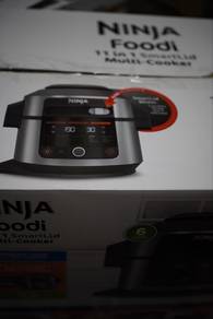 Ninja Foodi 11 in 1 SmartLid Multi cooker