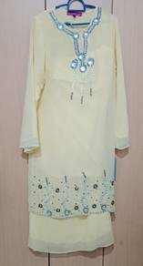 Baju Kurung Yellow