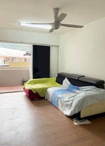 Condominium For Sale in Ketumbar Heights