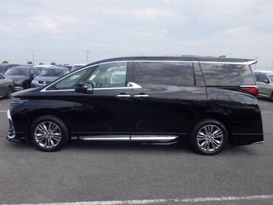 Toyota Alphard Z in KL City, KUL