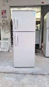 Elba 2 doors fridge refrigerator peti sejuk 284Lt