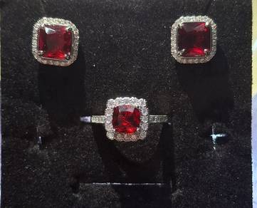 925 sterling silver Bright Square Red Cubic Zircon