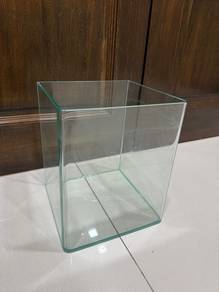 used small glass Aquarium 90%new