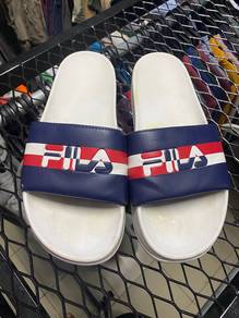 selipr FILA murah