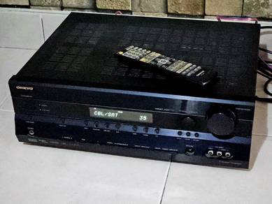 Onkyo TX-SR505 Receiver & Techics Subwoofer