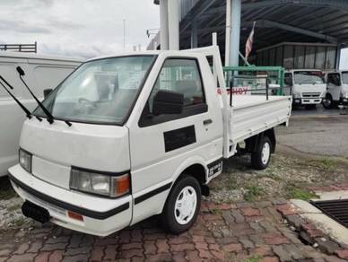 Nissan C22 Pickup Steel Body with Railing 2008
