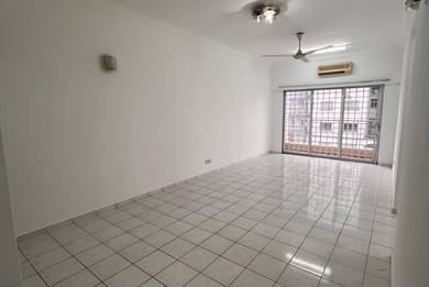 Condominium For Sale in Menara Menjalara